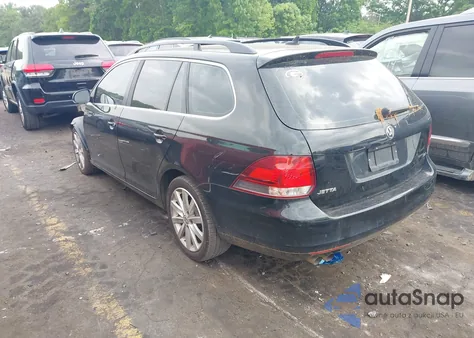 2012 Volkswagen Jetta Sportwagen 2.0L Tdi from USA, damaged, VIN 3VWPL7AJ1CM683735